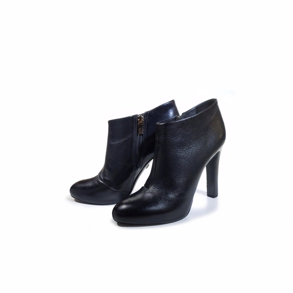 Tory Burch Boots Black Leather High 5" Heel Ankle Boots Womens Size 10
